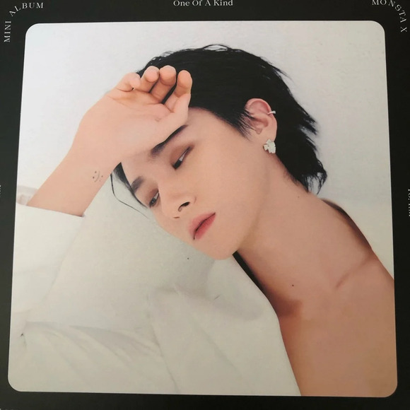 Monsta X One of a Kind Album Version 3: with Pre-order Benefits - Picture 3 of 8